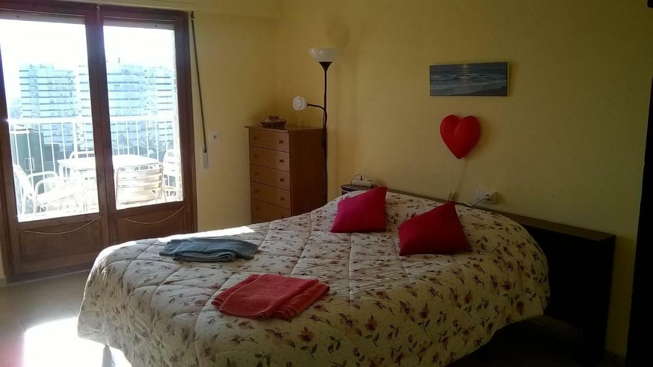 Apartamento Espert Apartment Perello  Ngoại thất bức ảnh